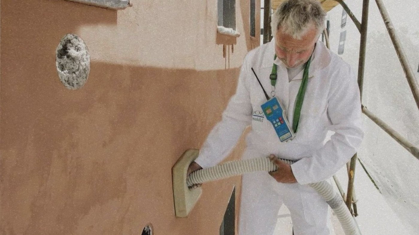 Aislamiento Térmico Insuflado en La Rioja: Ahorra Energía y Mejora el Confort de Tu Hogar 🌿✨